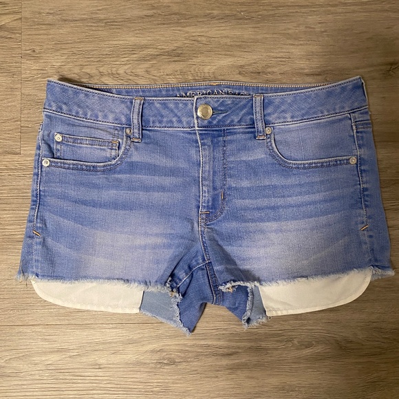 AE Jean Shorts - Picture 1 of 3